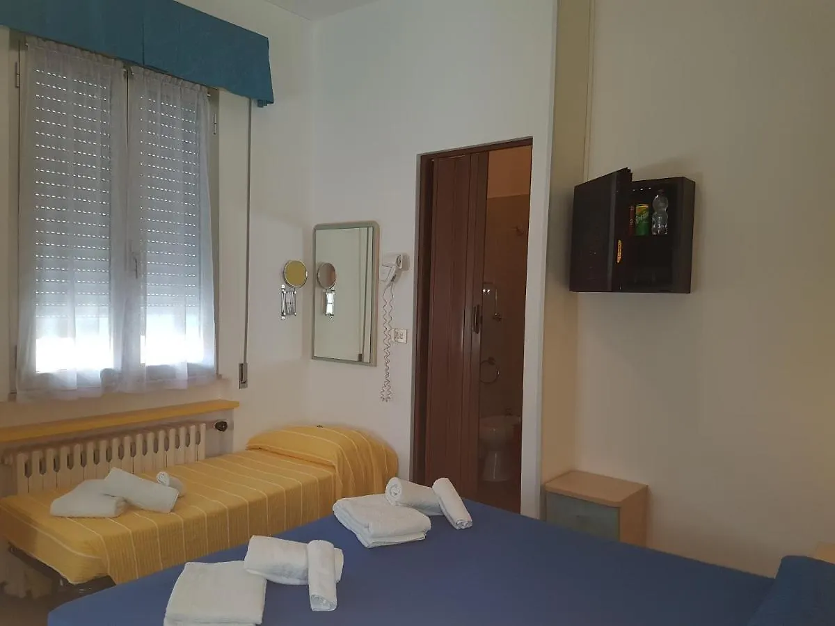 Hotel Villa Ersilia Rimini B&B 2*,  Italy